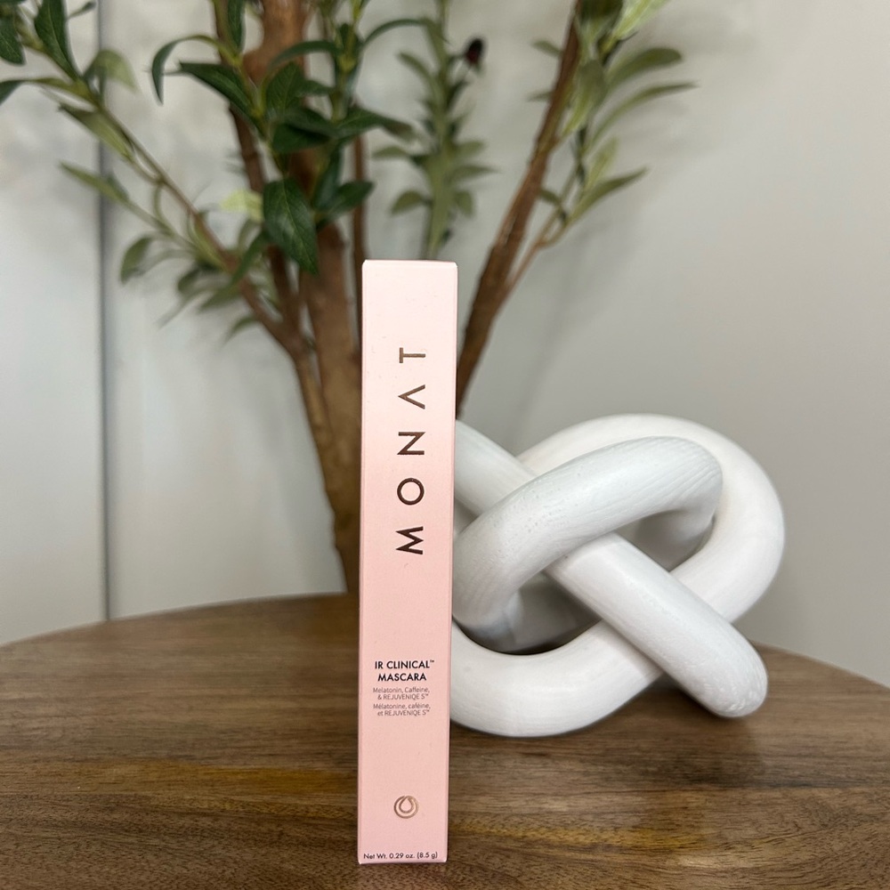 Monat IR Clinical Mascara